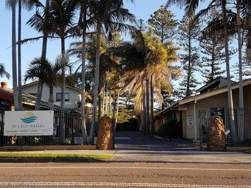 El Lago Tourist Park, Wyong - South and West