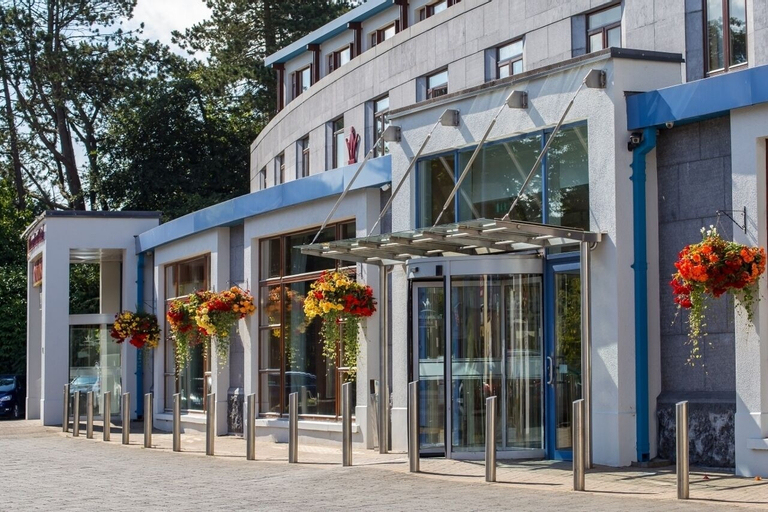 Tullamore Court Hotel,