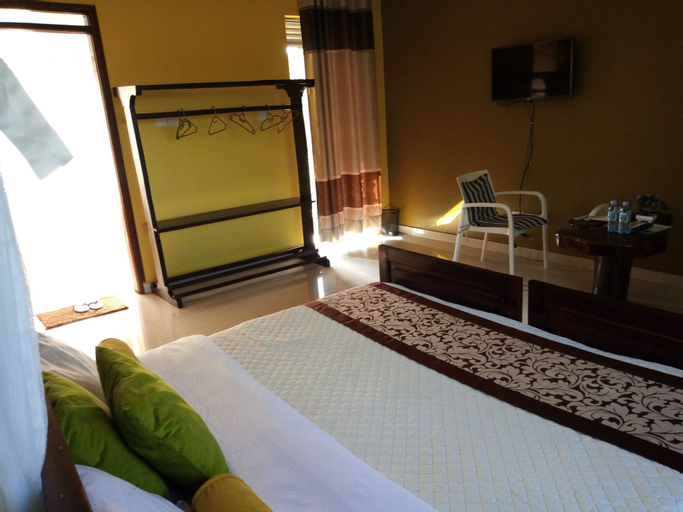 Philo Leisure Gardens, Bujumba