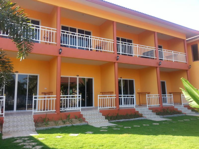Pranmanee Beach Resort, K. Sam Roi Yot