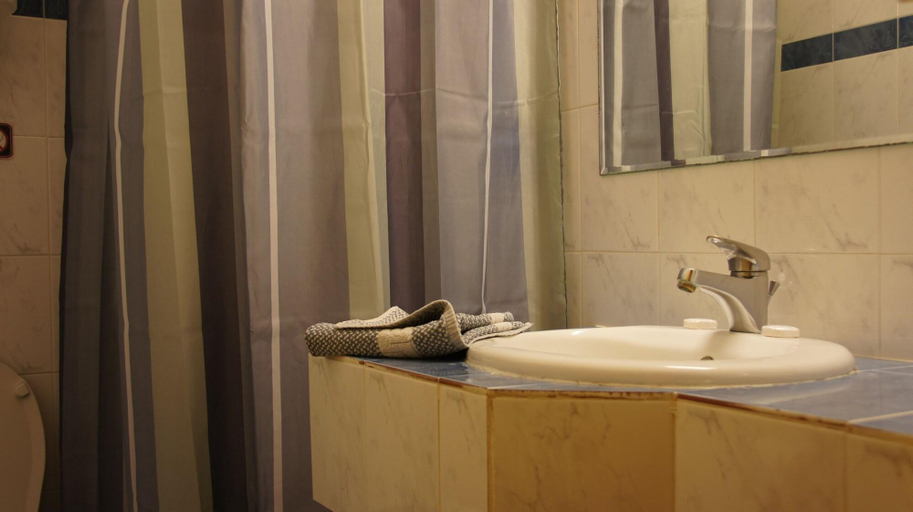 Bathroom 4, Chryssi Akti, Sure Hotel Collection by Best Western, South Aegean