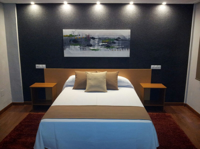 Bedroom 3, Hostal Ciudad de Lepe, Huelva