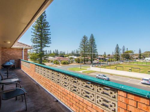 Seabreeze 5 Opposite Bowling Club, Great Lakes