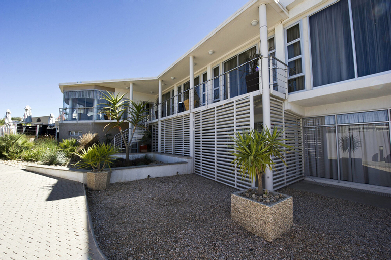 Protea Hotel by Marriott Windhoek Furstenhof, Windhoek West