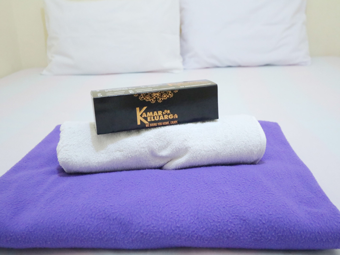 Kamar Keluarga Jelambar, West Jakarta