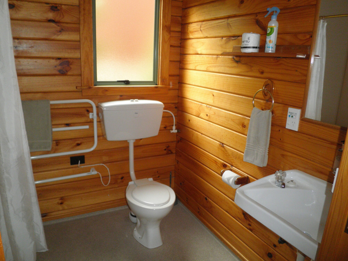 Bathroom 5, Forest Peak Motel, Hurunui