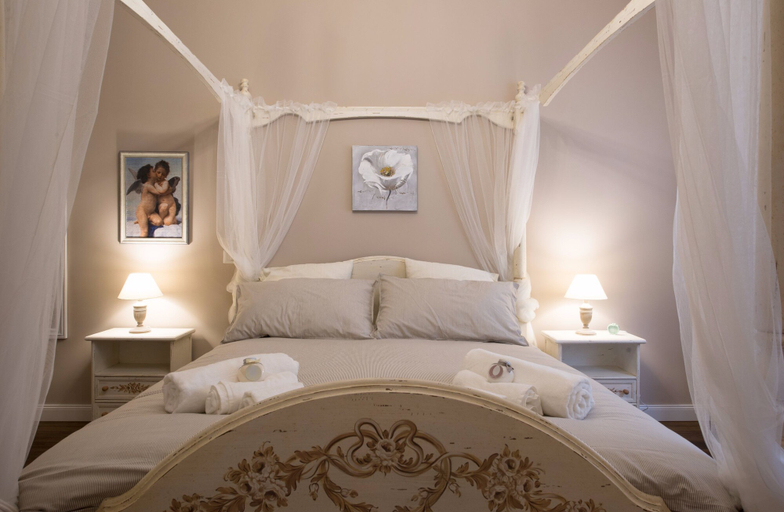Bedroom 3, Magnolia St.Peter's Suites, Rome