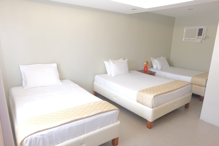 CML Beach Resort & Water Park, Lemery