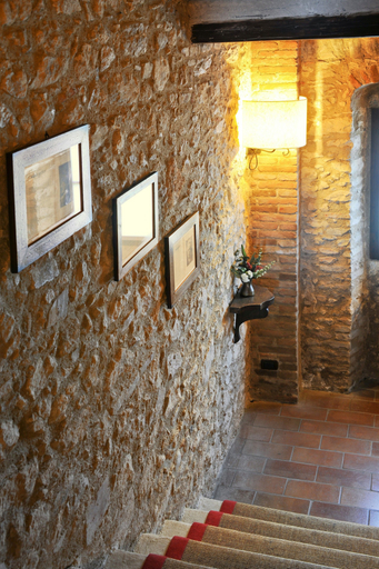 Public Area 3, I Costanti, Verona