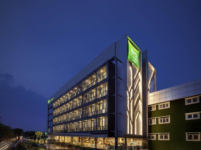 Ibis Styles Jakarta Sunter, North Jakarta