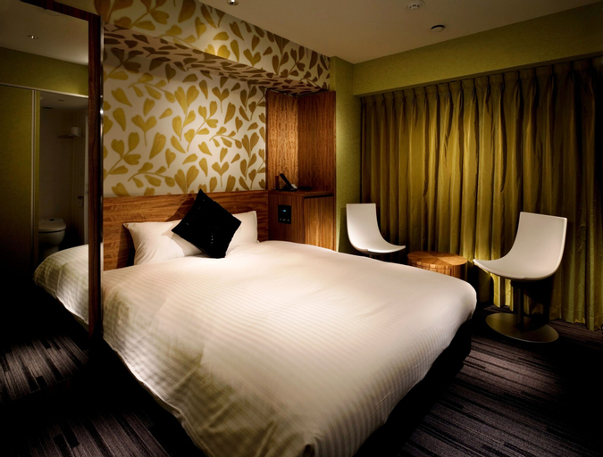 Bedroom 12