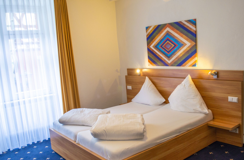 Bedroom 4, Hotel Capri, Bodenseekreis