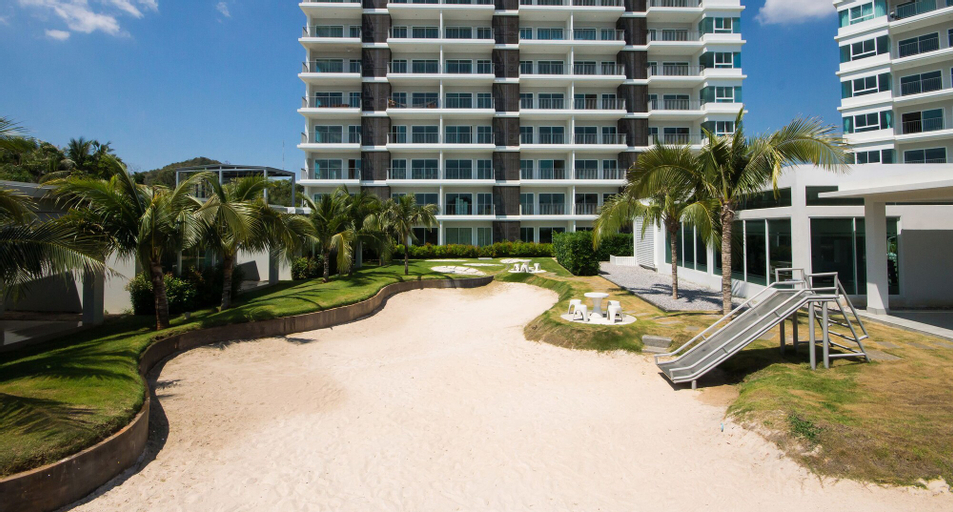 The Sea Condominium, K. Sam Roi Yot