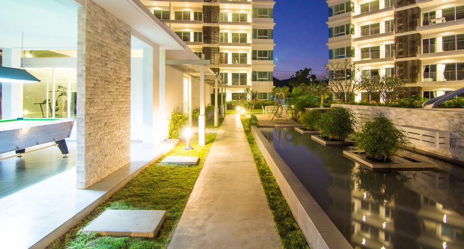 The Sea Condominium, K. Sam Roi Yot