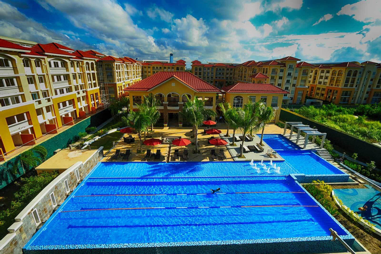 2BR Condo @ San Remo Oasis with Pool Access, Talisay City