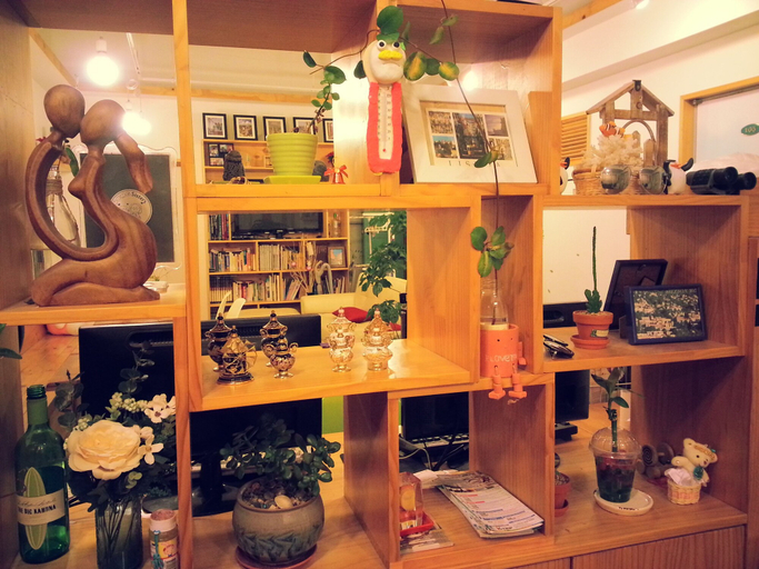 Food & Drinks 5, Blue Backpackers Hostel, Busanjin