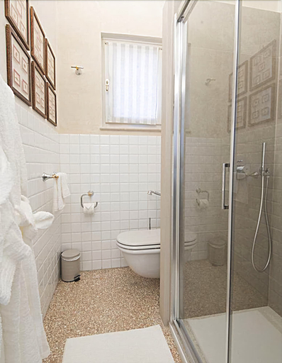 Bathroom 3, Flats4rent, Verona
