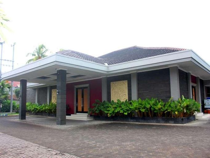 New Surya Hotel, Banyuwangi