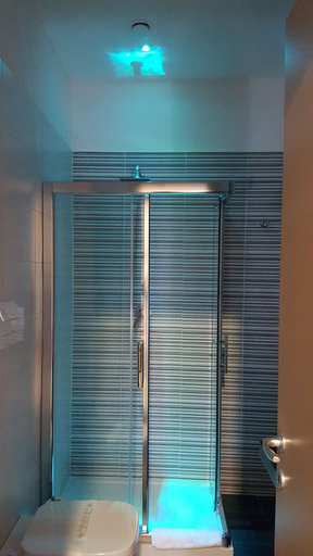 Bathroom 5, Les Chambres Sorrento, Napoli