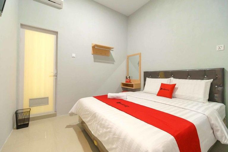 RedDoorz @ Helvetia Medan 2, Medan