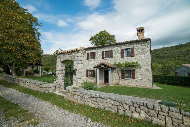 Exterior & Views 2, Vilas Ida i Mirko, Buzet