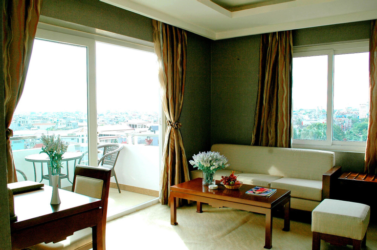 Level Hotel, Ngô Quyền