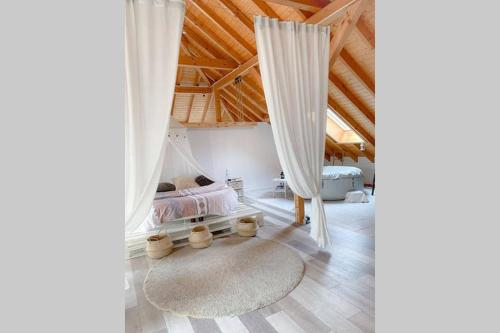 Bedroom 5, Magnifique Loft de 300 m2, La Sarine