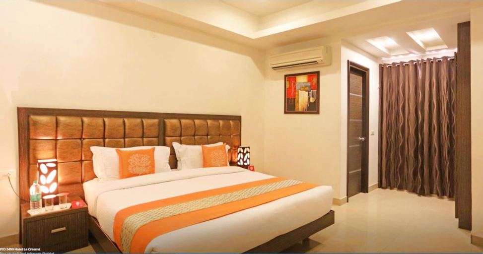 GenX Le Crescent, Gautam Buddha Nagar