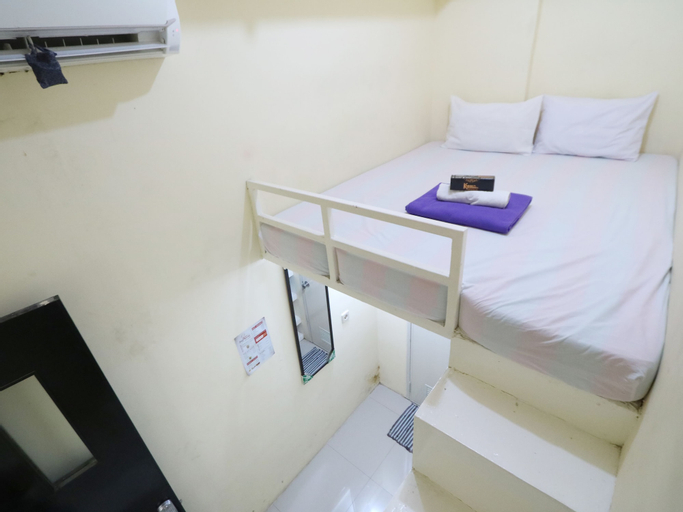Kamar Keluarga Jelambar, West Jakarta