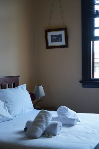 Bedroom 2, Sir Joseph Banks Hotel, Sydney