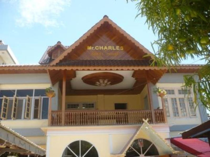 Mr. Charles Guest House - Hostel, Kyaukme