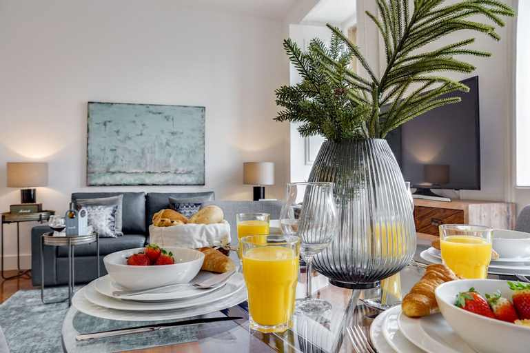 Sweet Inn Apartments Chiado, Lisboa