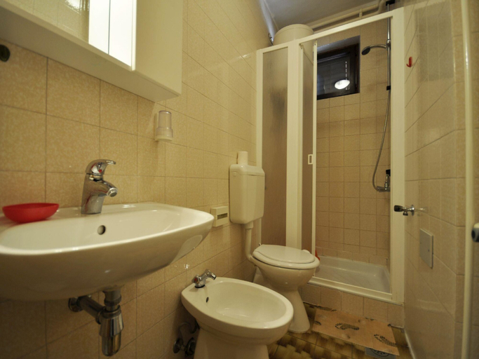Bathroom 5, Apartments Paliska, Labin