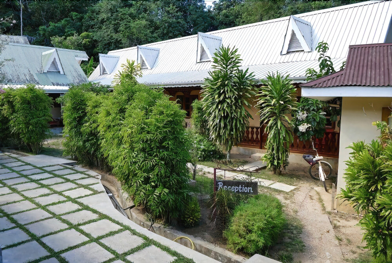 Bernique Guest House,