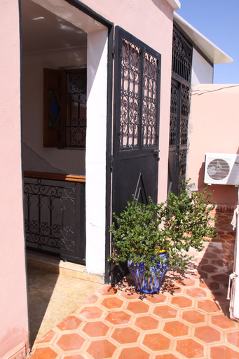 Public Area 3, Riad Porte Des 5 Jardins, Marrakech