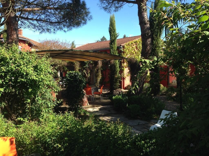 Others 5, O'Lodge, Loire