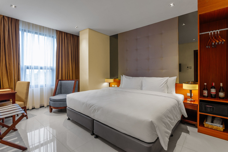 Summit Hotel Tacloban, Tacloban City