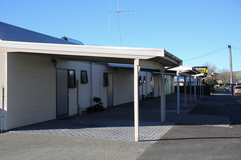 Mackenzie Motels, Mackenzie