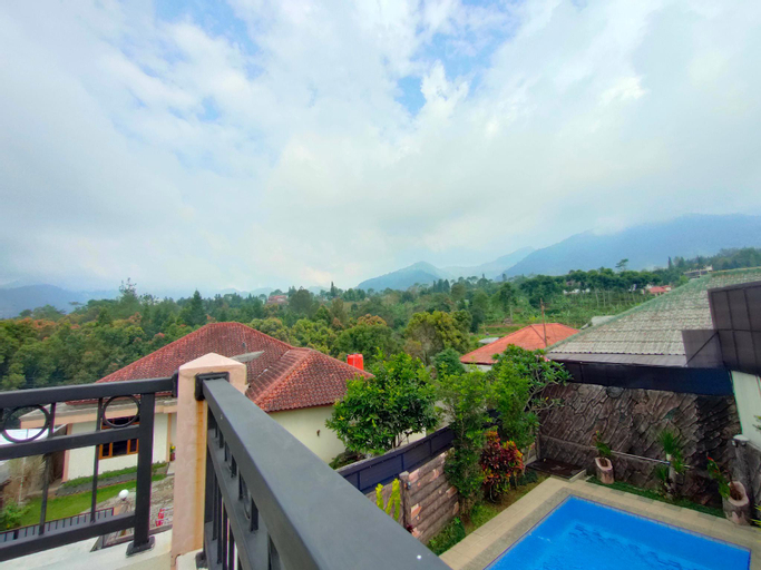 Villa Hayat ( Khusus Family), Bogor