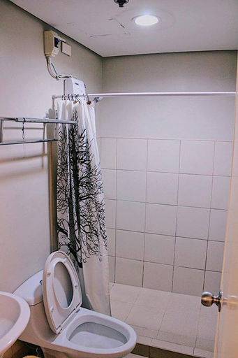 Bathroom 5, 1BR Condominium at Avida Towers Cebu IT Park, Cebu City