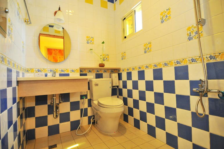 Bathroom 4, Funny BnB, Pingtung