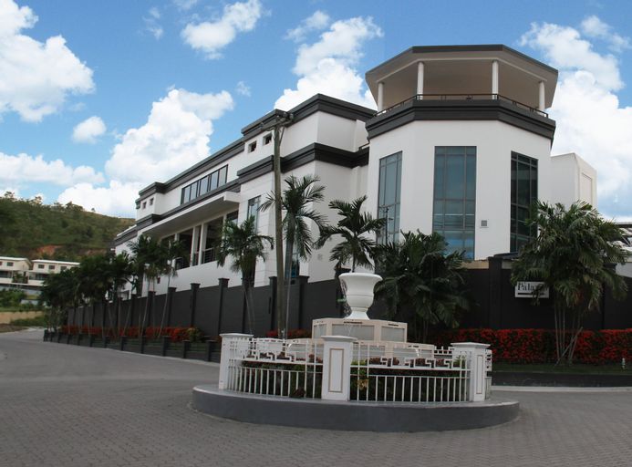Lamana Hotel, National Capital District