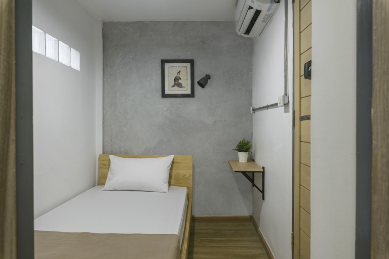 Bedroom 3, ORA Hostel Bangkok, Phaya Thai