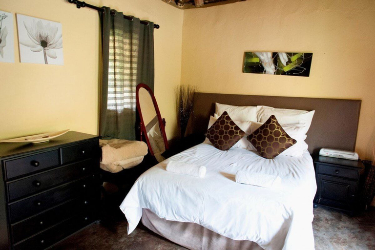 Maliba Lodge Riverside Hut,