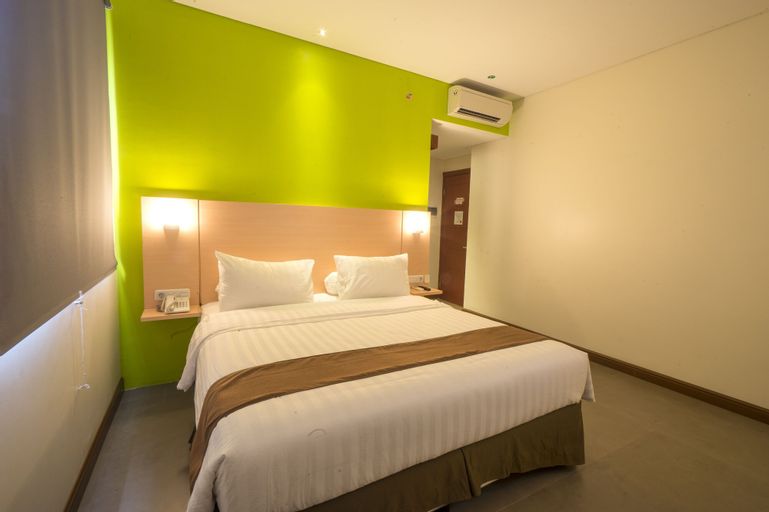 Front One Hotel Jayapura, Jayapura Booking Murah Di Tiket.com