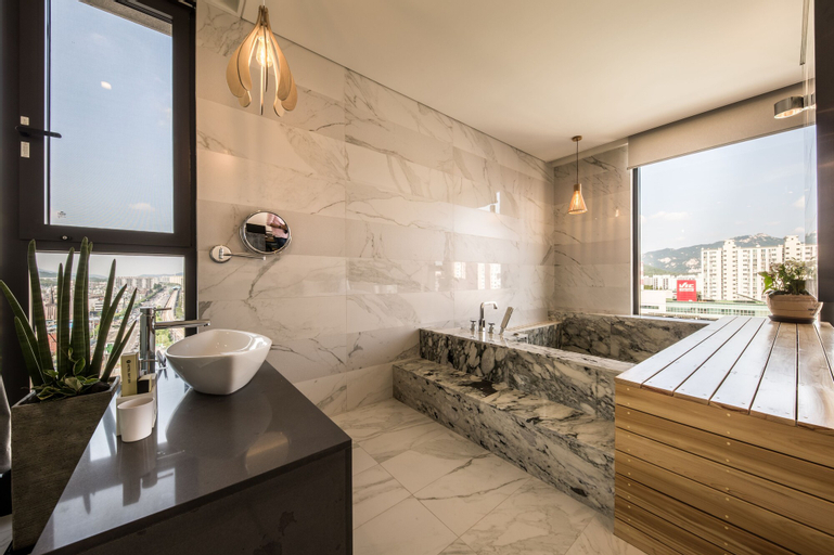 Hotel Bay 204 Dobong, Uijeongbu