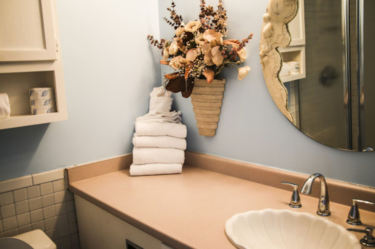 Bathroom 4, Top of the Gulf by Emerald View Resorts, Bay
