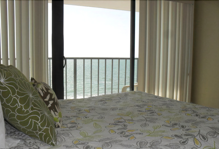 Public Area 2, By The Sea Gulf View Deluxe Condo, Galveston