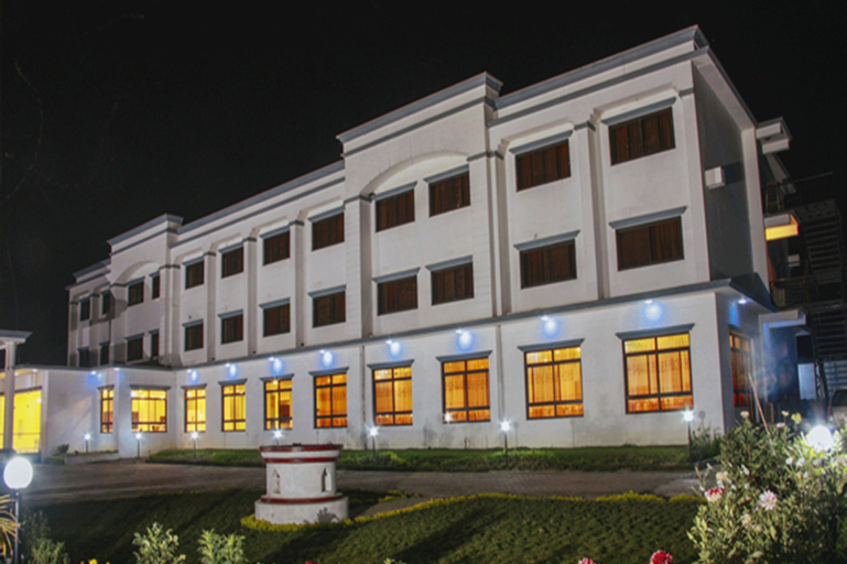 Hotel Pawan Palace Lumbini, Lumbini