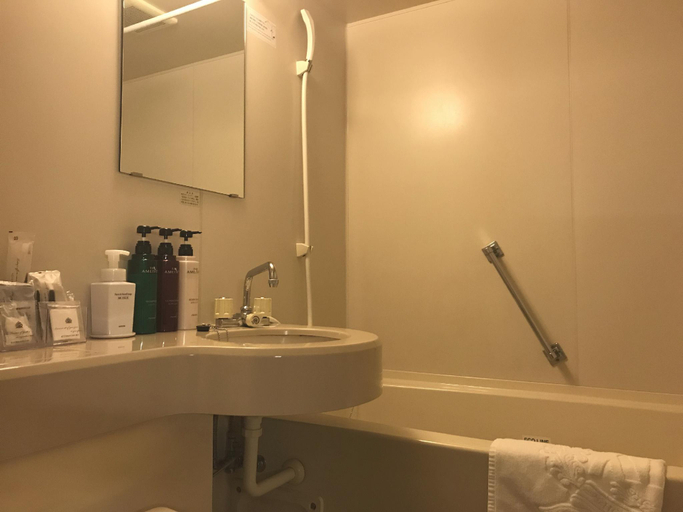 Bathroom 4, APA Hotel Aomori Eki Kenchodori, Aomori